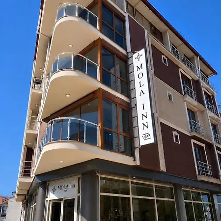 Δωμάτια σε οικογενειακή κατοικία Mola *