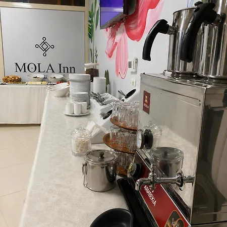 Mola Δωμάτια σε οικογενειακή κατοικία *